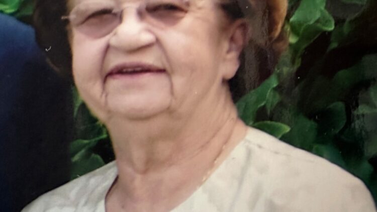 Joan Gillespie (nee Kolbus)